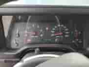 2001 Jeep Wrangler Sport z VIN 1J4FA49S51P371578, wystawiony jako Copart lot #90417405 z przebiegiem 158 149 mil mil oraz Czysty tytuł • Clean title. Historia ofert i sprzedaży dostępna na DreamBid. Obrazek 9.