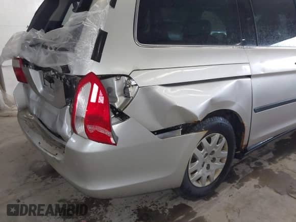 2007 Honda Odyssey LX z VIN 5FNRL38217B042128, wystawiony jako IAAI lot #43479801 z przebiegiem 162 428 mil mil oraz . Historia ofert i sprzedaży dostępna na DreamBid. Obrazek 12.