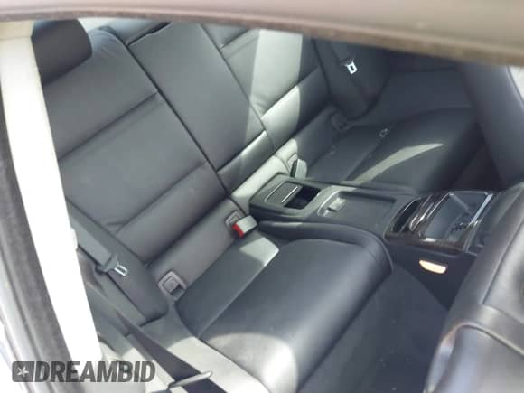 2012 BMW 3 Series 328i xDrive z VIN WBAKF5C57CE657698, wystawiony jako IAAI lot #42537123 z przebiegiem 68 313 mil mil oraz . Historia ofert i sprzedaży dostępna na DreamBid. Obrazek 8.