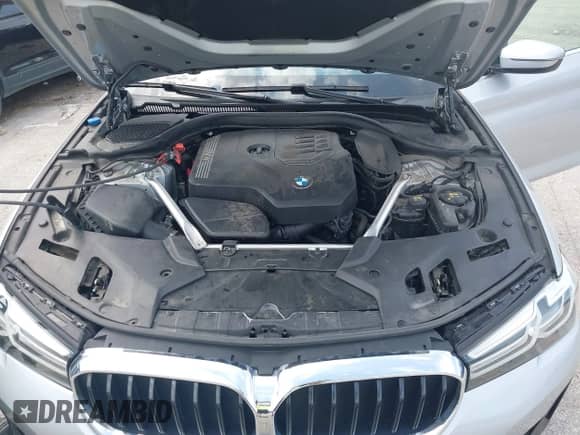 2021 BMW 5 Series 530i xDrive with VIN WBA13BJ09MCF80987, listed as a IAAI auction lot 42878970 with 72,951 mi miles and . Bid and sale history available at DreamBid. Image 10.