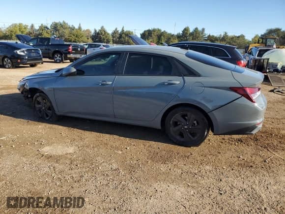 2021 Hyundai Elantra SEL z VIN KMHLM4AG1MU071030, wystawiony jako Copart lot #85767735 z przebiegiem 53 562 mil mil oraz Szkoda całkowita • Salvage title. Historia ofert i sprzedaży dostępna na DreamBid. Obrazek 2.