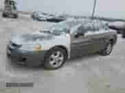 2004 Dodge Stratus SXT z VIN 1B3EL46XX4N212066, wystawiony jako Copart lot #84729654 z przebiegiem 204 471 mil mil oraz Czysty tytuł • Clean title. Historia ofert i sprzedaży dostępna na DreamBid. Obrazek 1.