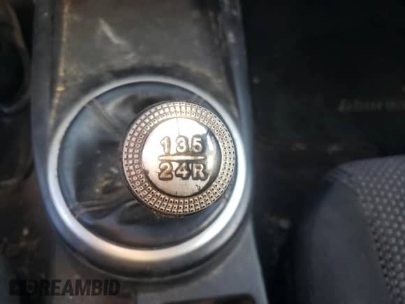 2004 Hyundai Tiburon SE с VIN KMHHN65D14U140684, выставлен на аукционе Copart как лот 87508755 с пробегом 180 928 миль миль и Списание • Salvage title. История ставок и продаж доступна на DreamBid. Изображение 9.