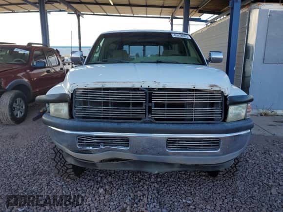 1996 Dodge 1500 with VIN 1B7HF16Z1TJ145625, listed as a Copart auction lot 45428985 with 126,610 mi miles and Salvage title. Bid and sale history available at DreamBid. Image 5.