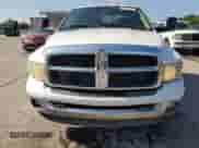 2005 Dodge 3500 SLT z VIN 3D7MR48C25G786700, wystawiony jako Copart lot #70139345 z przebiegiem 262 165 mil mil oraz Szkoda całkowita • Salvage title. Historia ofert i sprzedaży dostępna na DreamBid. Obrazek 5.