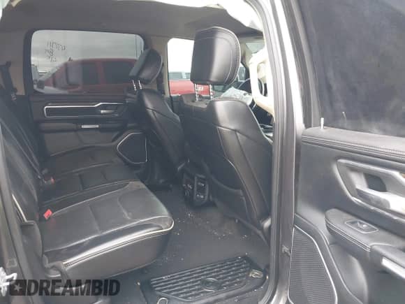 2019 Ram 1500 Laramie with VIN 1C6RREJT2KN635625, listed as a IAAI auction lot 42203102 with 109,516 mi miles and . Bid and sale history available at DreamBid. Image 8.