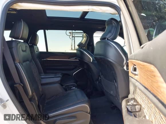 2021 Jeep Grand Cherokee Summit Reserve with VIN 1C4RJKEG7M8131925, listed as a IAAI auction lot 43111996 with 36,997 mi miles and . Bid and sale history available at DreamBid. Image 8.