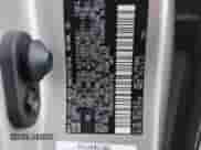 2005 Toyota Sienna XLE z VIN 5TDBA22C65S047496, wystawiony jako Copart lot #65674385 z przebiegiem 175 585 mil mil oraz Szkoda całkowita • Salvage title. Historia ofert i sprzedaży dostępna na DreamBid. Obrazek 13.