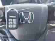 2019 Honda Odyssey EX-L z VIN 5FNRL6H7XKB096727, wystawiony jako IAAI lot #43225843 z przebiegiem 116 705 mil mil oraz . Historia ofert i sprzedaży dostępna na DreamBid. Obrazek 11.