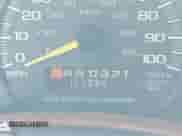 2000 Chevrolet Express Cargo YF7 z VIN 1GBFG15RXY1223806, wystawiony jako IAAI lot #42970685 z przebiegiem 127 934 mil mil oraz . Historia ofert i sprzedaży dostępna na DreamBid. Obrazek 15.