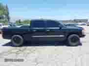 2005 GMC Sierra 1500 SLE с VIN 2GTEC13T651220327, выставлен на аукционе IAAI как лот 42395150 с пробегом 120 311 миль миль и . История ставок и продаж доступна на DreamBid. Изображение 13.