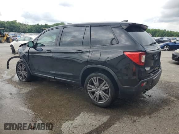 2020 Honda Passport EX-L with VIN 5FNYF7H52LB002560, listed as a Copart auction lot 61340085 with 83,206 mi miles and Salvage title. Bid and sale history available at DreamBid. Image 2.