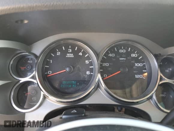2010 Chevrolet Silverado 1500 LT with VIN 3GCRKSEAXAG210441, listed as a Copart auction lot 64805215 with 211,884 mi miles and Salvage title. Bid and sale history available at DreamBid. Image 9.