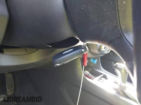 2018 Chevrolet Traverse LT Cloth z VIN 1GNERGKW3JJ209693, wystawiony jako IAAI lot #43443294 z przebiegiem 105 300 mil mil oraz . Historia ofert i sprzedaży dostępna na DreamBid. Obrazek 11.