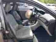 2017 Honda Accord Touring with VIN 1HGCR3F94HA002173, listed as a IAAI auction lot 42673267 with 147,086 mi miles and . Bid and sale history available at DreamBid. Image 5.