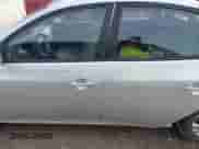 2010 Hyundai Elantra SE с VIN KMHDU4AD1AU929490, выставлен на аукционе IAAI как лот 41249603 с пробегом 246 486 миль миль и . История ставок и продаж доступна на DreamBid. Изображение 14.