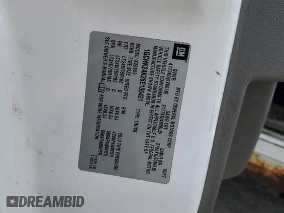 2008 Chevrolet Silverado 2500HD Work Truck z VIN 1GCHK24K28E135421, wystawiony jako Copart lot #56245895 z przebiegiem 243 587 mil mil oraz Czysty tytuł • Clean title. Historia ofert i sprzedaży dostępna na DreamBid. Obrazek 12.