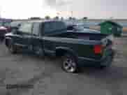 2002 Chevrolet S-10 LS z VIN 1GCCS195428118097, wystawiony jako Copart lot #69187355 z przebiegiem 104 416 mil mil oraz Szkoda całkowita • Salvage title. Historia ofert i sprzedaży dostępna na DreamBid. Obrazek 2.