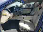 2015 Hyundai Genesis 5.0L с VIN KMHGN4JF2FU076987, выставлен на аукционе Copart как лот 60989305 с пробегом 142 364 миль миль и Списание • Salvage title. История ставок и продаж доступна на DreamBid. Изображение 7.