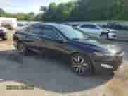 2022 Chevrolet Malibu RS с VIN 1G1ZG5ST3NF183088, выставлен на аукционе Copart как лот 64035615 с пробегом 72 571 миль миль и Чистый • Clean title. История ставок и продаж доступна на DreamBid. Изображение 4.