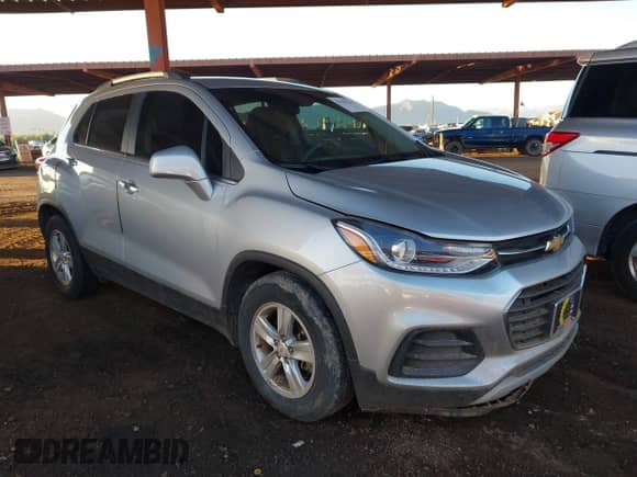 2018 Chevrolet Trax LT z VIN KL7CJLSB2JB548563, wystawiony jako IAAI lot #43435024 z przebiegiem 75 884 mil mil oraz . Historia ofert i sprzedaży dostępna na DreamBid. Obrazek 14.