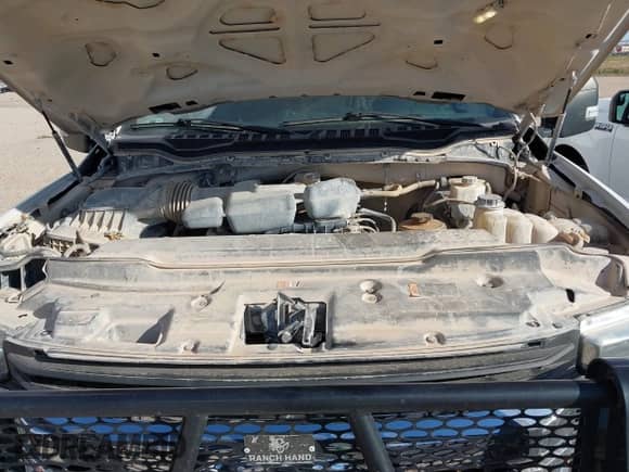 2019 Ford F-250 XL z VIN 1FT7X2B67KED93380, wystawiony jako IAAI lot #43143387 z przebiegiem 132 060 mil mil oraz . Historia ofert i sprzedaży dostępna na DreamBid. Obrazek 10.