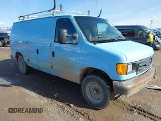 2007 Ford Econoline Cargo Commercial with VIN 1FTNE14W07DB41164, listed as a IAAI auction lot 41566579 with 206,127 mi miles and . Bid and sale history available at DreamBid. Image 1.