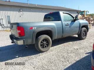 2008 Chevrolet Silverado 1500 Work Truck with VIN 1GCEK14068Z190460, listed as a IAAI auction lot 43355261 with 160,789 mi miles and . Bid and sale history available at DreamBid. Image 4.