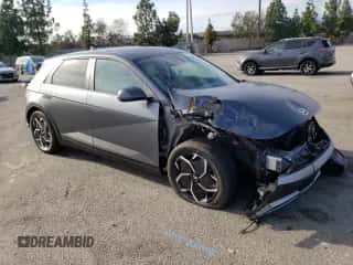 2023 Hyundai Ioniq 5 SEL с VIN KM8KN4AE2PU139699, выставлен на аукционе Copart как лот 37040663 с пробегом 398 миль миль и . История ставок и продаж доступна на DreamBid. Изображение 4.