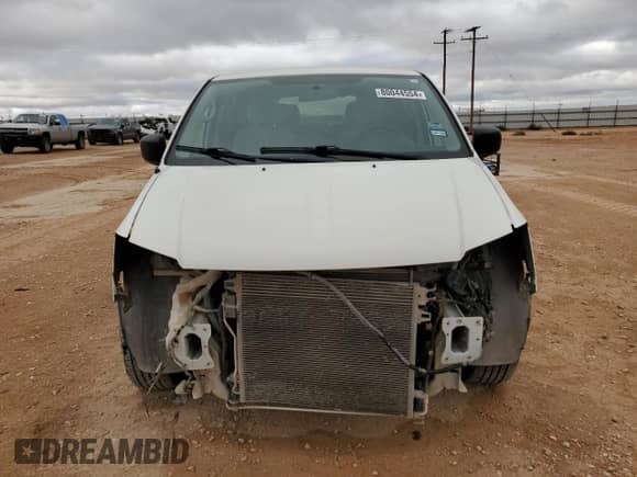 2013 Dodge Grand Caravan SE with VIN 2C4RDGBG7DR782601, listed as a Copart auction lot 80044554 with 147,278 mi miles and Clean title. Bid and sale history available at DreamBid. Image 5.