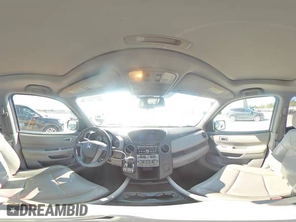 2015 Honda Pilot EX-L с VIN 5FNYF4H57FB016439, выставлен на аукционе Copart как лот 80254415 с пробегом 231 110 миль миль и Списание • Salvage title. История ставок и продаж доступна на DreamBid. Изображение 16.