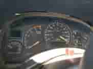 2002 Chevrolet Silverado 2500HD LS z VIN 1GCHK23132F204840, wystawiony jako Copart lot #71725464 z przebiegiem Nie podano mil oraz Szkoda całkowita • Salvage title. Historia ofert i sprzedaży dostępna na DreamBid. Obrazek 9.