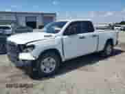 2024 Ram 1500 Tradesman z VIN 1C6RRECT8RN231817, wystawiony jako Copart lot #63057625 z przebiegiem 53 092 mil mil oraz Szkoda całkowita • Salvage title. Historia ofert i sprzedaży dostępna na DreamBid. Obrazek 1.