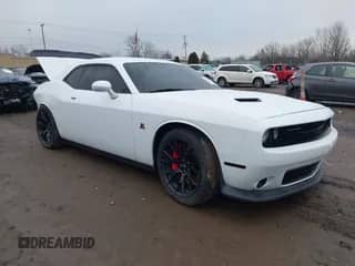 2018 Dodge Challenger R/T Scat Pack with VIN 2C3CDZFJ9JH251882, listed as a IAAI auction lot 41665702 with 37,309 mi miles and . Bid and sale history available at DreamBid. Image 1.