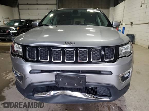 2019 Jeep Compass Limited с VIN 3C4NJDCB5KT672486, выставлен на аукционе Copart как лот 69286125 с пробегом 41 775 миль миль и Списание • Salvage title. История ставок и продаж доступна на DreamBid. Изображение 5.