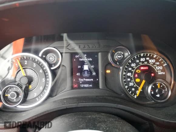 2022 Ram 1500 Tradesman with VIN 1C6RREGG6NN241284, listed as a Copart auction lot 56683395 with 121,820 mi miles and Salvage title. Bid and sale history available at DreamBid. Image 9.