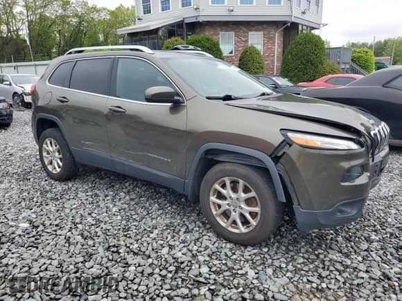 2016 Jeep Cherokee Latitude с VIN 1C4PJMCB5GW119427, выставлен на аукционе Copart как лот 56969345 с пробегом 112 266 миль миль и Списание • Salvage title. История ставок и продаж доступна на DreamBid. Изображение 4.