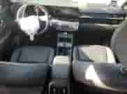 2024 Hyundai Kona Limited z VIN KM8HECA3XRU023558, wystawiony jako Copart lot #82975484 z przebiegiem 1 407 mil mil oraz Szkoda całkowita • Salvage title. Historia ofert i sprzedaży dostępna na DreamBid. Obrazek 8.