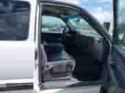 2001 Chevrolet Silverado 2500HD LS with VIN 1GCHC29U81E259142, listed as a IAAI auction lot 42598818 with 467,407 mi miles and . Bid and sale history available at DreamBid. Image 5.