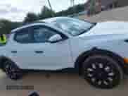 2025 Hyundai Santa Cruz SEL с VIN 5NTJB4DE7SH129243, выставлен на аукционе IAAI как лот 42003602 с пробегом 2 828 миль миль и . История ставок и продаж доступна на DreamBid. Изображение 13.