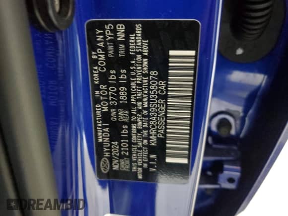 2025 Hyundai Venue SEL с VIN KMHRC8A39SU358078, выставлен на аукционе Copart как лот 64583905 с пробегом 2 879 миль миль и Списание • Salvage title. История ставок и продаж доступна на DreamBid. Изображение 13.