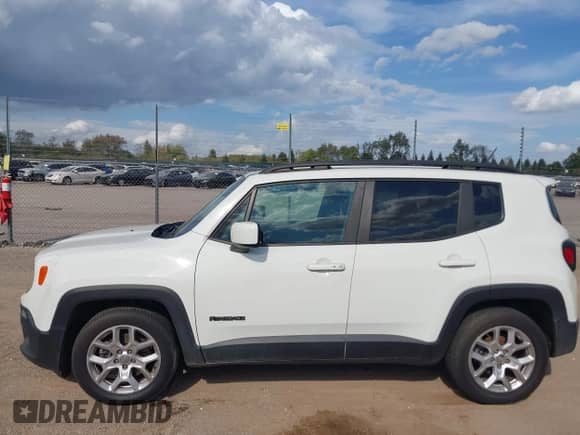 2017 Jeep Renegade Latitude с VIN ZACCJABB6HPE80971, выставлен на аукционе IAAI как лот 43391377 с пробегом 140 903 миль миль и . История ставок и продаж доступна на DreamBid. Изображение 14.
