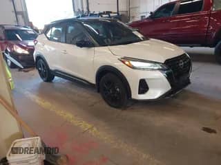 2024 Nissan Kicks SR with VIN 3N1CP5DV6RL560300, listed as a IAAI auction lot 42207596 with 7,423 mi miles and . Bid and sale history available at DreamBid. Image 1.