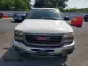 2006 GMC Sierra 1500 SLE1 z VIN 1GTEK19B36Z189192, wystawiony jako Copart lot #65479665 z przebiegiem 198 445 mil mil oraz Czysty tytuł • Clean title. Historia ofert i sprzedaży dostępna na DreamBid. Obrazek 5.