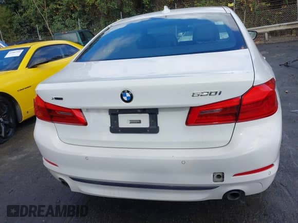 2017 BMW 5 Series 530i xDrive с VIN WBAJA7C30HWA70963, выставлен на аукционе IAAI как лот 43555246 с пробегом 142 310 миль миль и . История ставок и продаж доступна на DreamBid. Изображение 16.