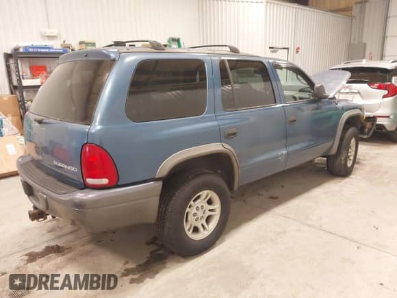 2002 Dodge Durango Sport with VIN 1B4HS38N22F157136, listed as a IAAI auction lot 41396481 with 186,039 mi miles and . Bid and sale history available at DreamBid. Image 4.