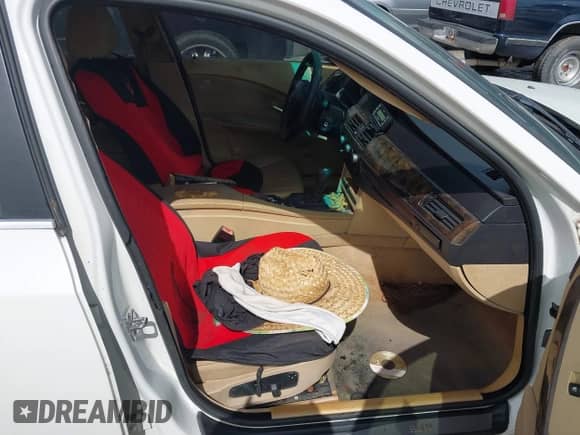 2004 BMW 5 Series 525i с VIN WBANA53584B853020, выставлен на аукционе IAAI как лот 43369555 с пробегом Не указан миль и . История ставок и продаж доступна на DreamBid. Изображение 5.