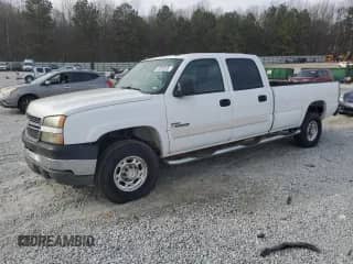 2005 Chevrolet Silverado 2500HD LS with VIN 1GCHC23205F802250, listed as a Copart auction lot 43285565 with 124,588 mi miles and Clean title. Bid and sale history available at DreamBid. Image 1.