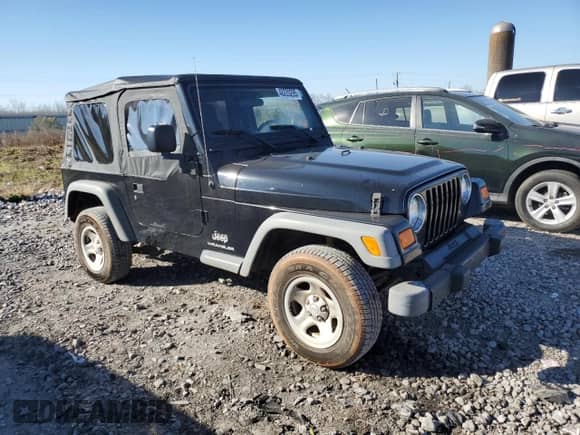 2005 Jeep Wrangler SE z VIN 1J4FA29195P366658, wystawiony jako Copart lot #46220295 z przebiegiem 67 359 mil mil oraz Szkoda całkowita • Salvage title. Historia ofert i sprzedaży dostępna na DreamBid. Obrazek 4.
