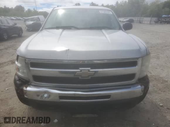 2010 Chevrolet Silverado 1500 LT with VIN 3GCRKSEA7AG205147, listed as a Copart auction lot 57585595 with 182,908 mi miles and Clean title. Bid and sale history available at DreamBid. Image 5.
